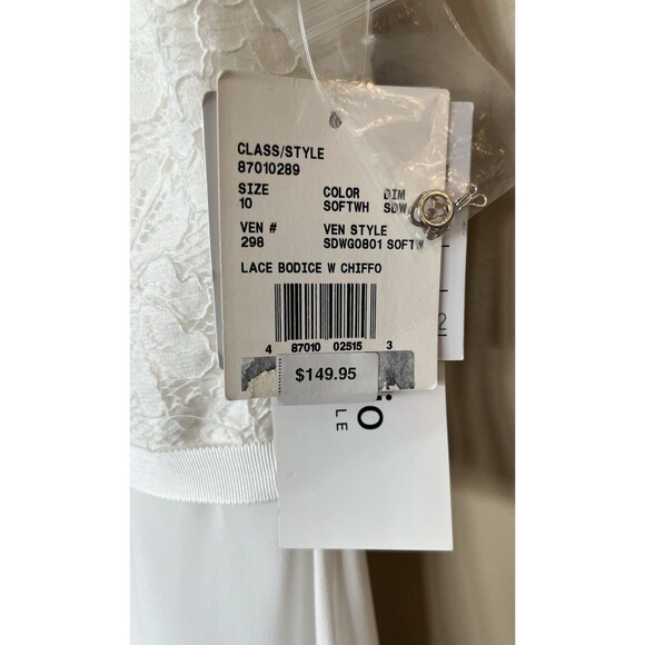 DB Studio Wedding Dress NWT Sz 10 Scalloped V-Neck Lace Bodice A-Line Soft White - Picture 13 of 16